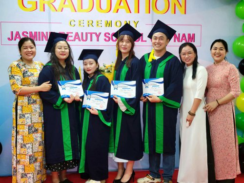 HÌNH ẢNH HỌC VIÊN